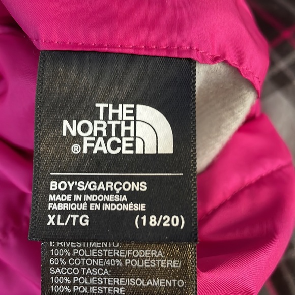 NWT Boys the North Face Coat - Picture 11 of 12